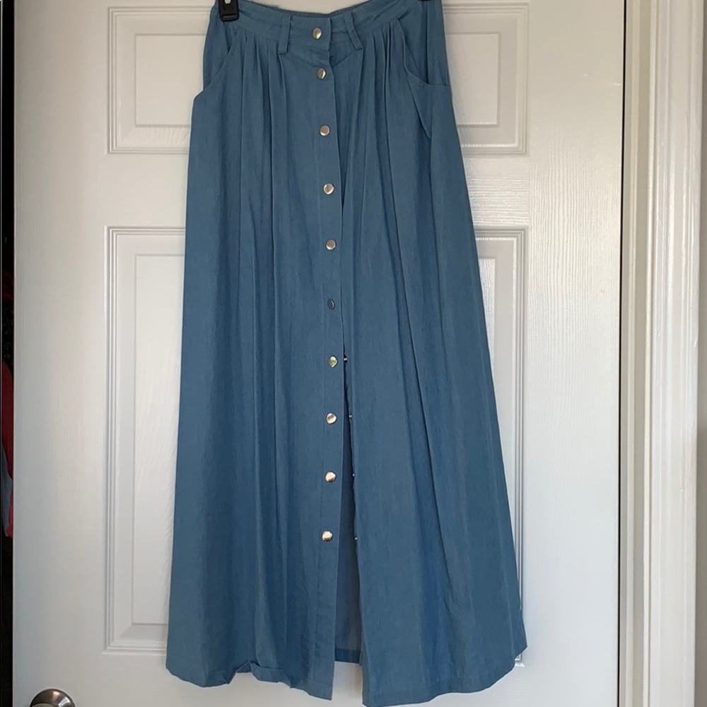 Skirt